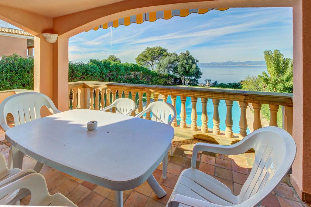 Villa Aquari リュックマヨール エクステリア 写真